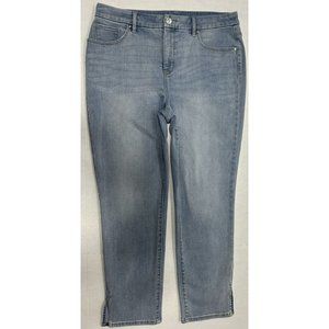 Chicos Jeans Womens 1.5R/10R So Slimming Girlfriend Slim Leg Ankle 32x27 Lt Wash